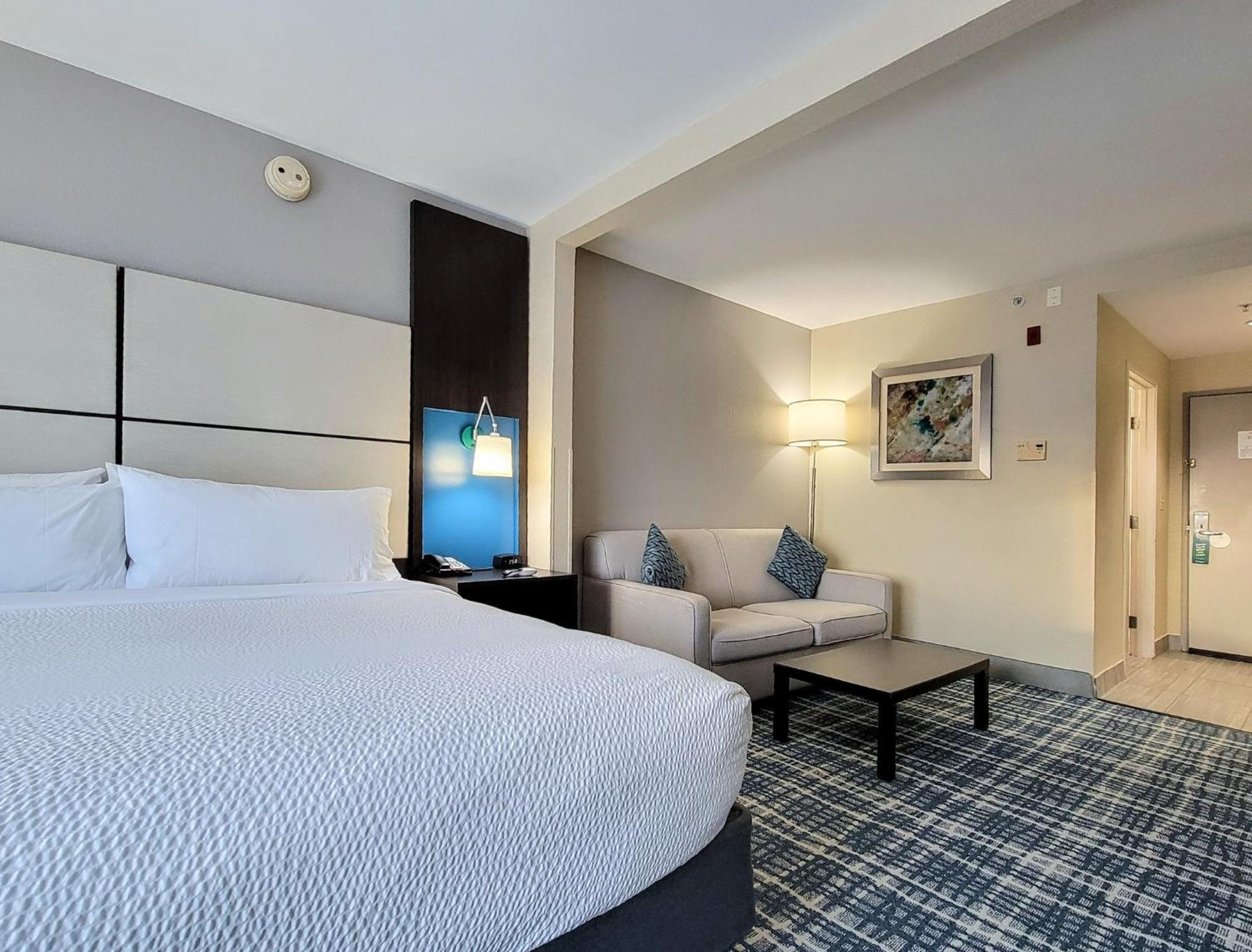 Holiday Inn - Belcamp - Aberdeen Area By Ihg Εξωτερικό φωτογραφία